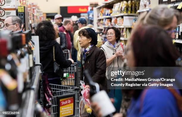 The isles were packed during the opening of the Grocery Outlet Bargain Market on Beach Blvd. In Huntington Beach, CA on Thursday, March 29, 2018. The...