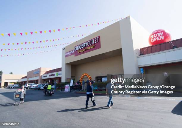 Grocery Outlet Bargain Market on Beach Blvd. In Huntington Beach, CA had their opening on Thursday, March 29, 2018. The chain has over 290 locations...