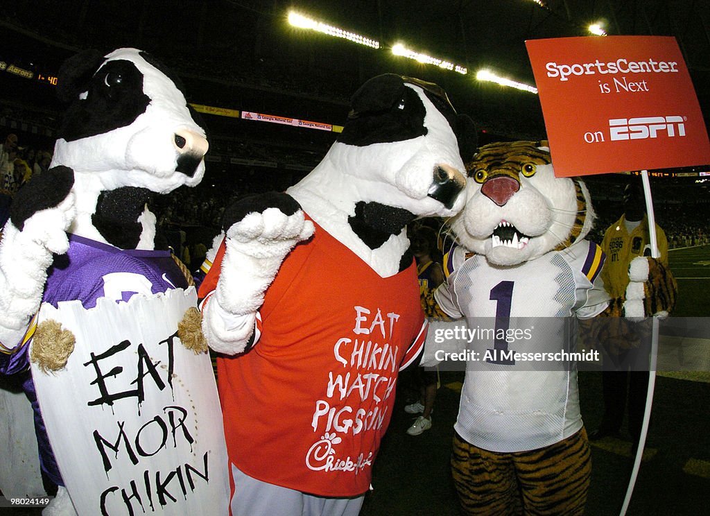 NCAA Football - Chick-fil-A Peach Bowl - Miami vs LSU - December 30, 2005