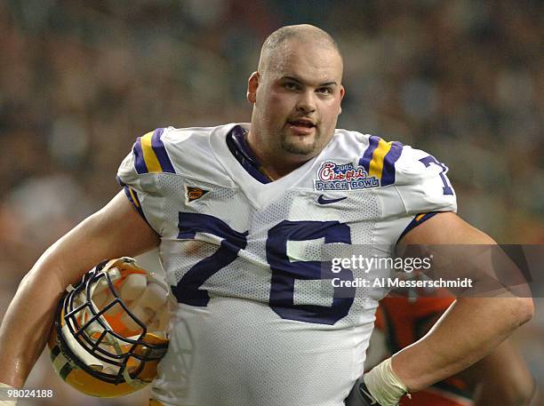 Tackle Eric Whitworth sets for play against the University of Miami defender during the 2005 Chick-fil-A Peach Bowl at the Georgia Dome in Atlanta,...