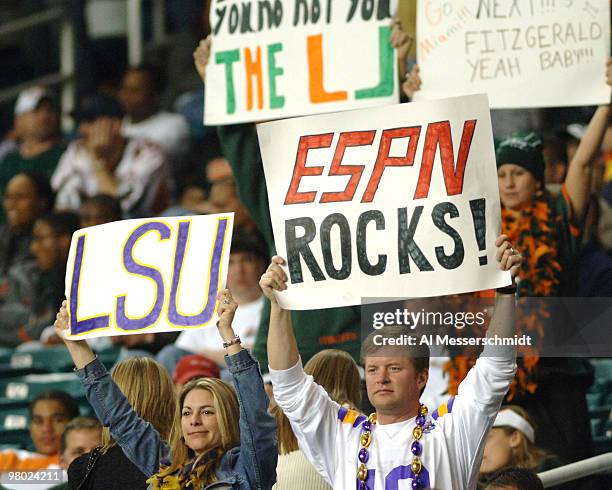 Fans cheer play during the 2005 Chick-fil-A Peach Bowl at the Georgia Dome in Atlanta, Georgia on December 30, 2005. LSU defeated Miami 40-3.