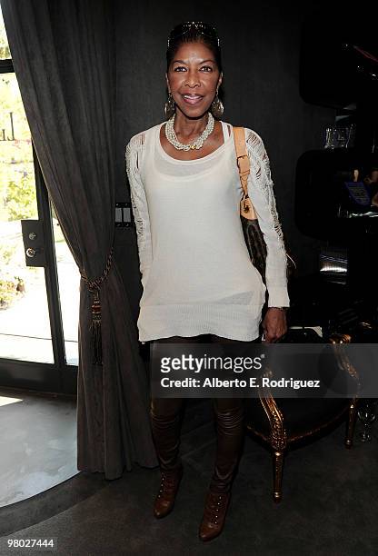 Singer Natalie Cole poses at 'A Parisian Afternoon' hosted by The House of Lloyd Klein Couture on March 24, 2010 in Los Angeles, California.