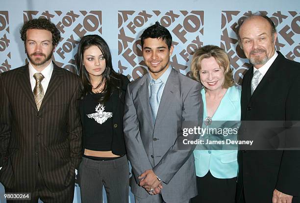 Danny Masterson, Mila Kunis, Wilmer Valderrama, Debra Jo Rupp and Kurtwood Smith