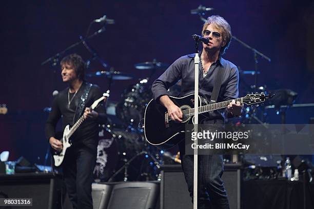 Richie Sambora and Jon Bon Jovi perform at the Wachovia Center March 24, 2010 in Philadelphia, Pennsylvania