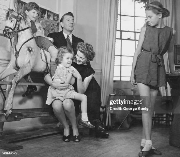 Married British actors Michael Redgrave and Rachel Kempson with their children Corin, Lynn and Vanessa, 31st October 1946.