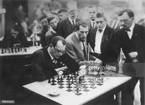 68 Alekhine Stock Photos, High-Res Pictures, and Images - Getty Images