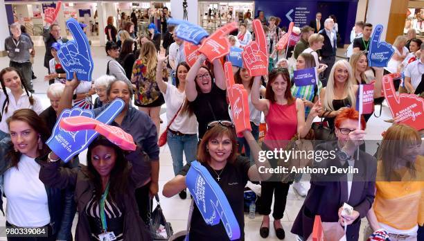 Crowds cheers as Kirstie Allsopp, Phil Spencer and Susan Calman tour the UK this summer to inspire Britain's households to choose a smart meter,...