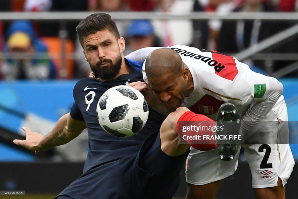 TOPSHOT-FBL-WC-2018-MATCH21-FRA-PER