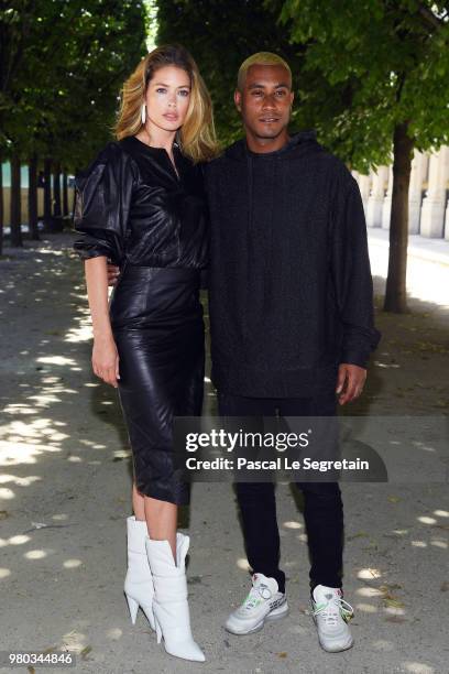 Doutzen Kroes and Sunnery James attend the Louis Vuitton Menswear Spring/Summer 2019 show as part of Paris Fashion Week on June 21, 2018 in Paris,...