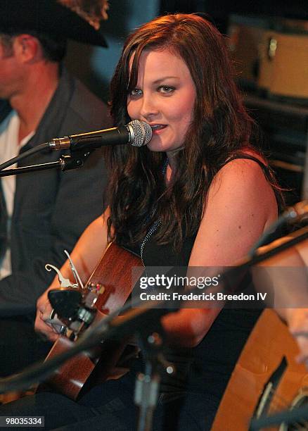 Ashley Rnd Singer Ashley Frederick Photos and Premium High Res Pictures - Getty Images