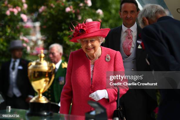 Queen Elizabeth II pQresents The Gold Cup on day 3 of Royal Ascot at Ascot Racecourse on June 21, 2018 in Ascot, England.