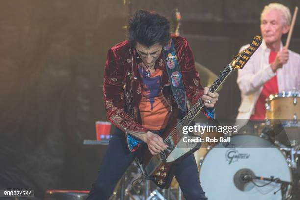 Ronnie Wood from the The Rolling Stones performs live on stage at Twickenham Stadium on June 19, 2018 in London, England.