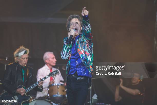 Mick Jagger from The Rolling Stones perform live on stage at Twickenham Stadium on June 19, 2018 in London, England.