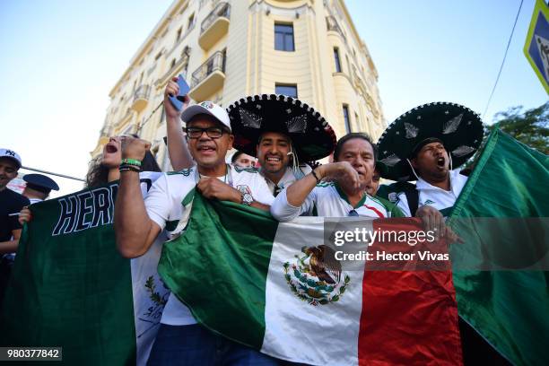 Fans of Mexico cheers during the arrival of Mexico at Mercure Hotel ahead of the match against Korea on June 21, 2018 in Rostov-on-Don, Russia.