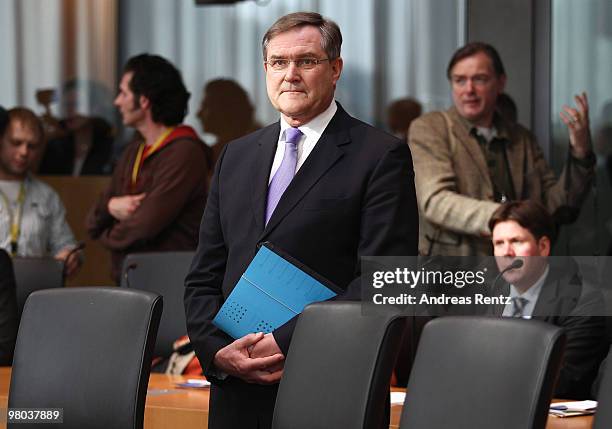 Former German Defense Minister and Minister of Work and Social Issues Franz Josef Jung arrives at a hearing for the Bundestag commission...