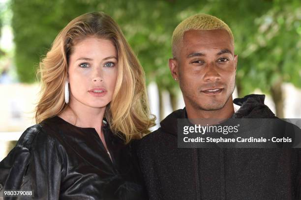 Doutzen Kroes and Sunnery James attend the Louis Vuitton Menswear Spring/Summer 2019 show as part of Paris Fashion Week Week on June 21, 2018 in...