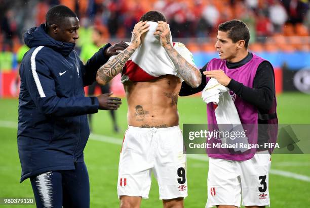 Paolo Guerrero of Peru looks dejected following his sides defeat in the 2018 FIFA World Cup Russia group C match between France and Peru at...