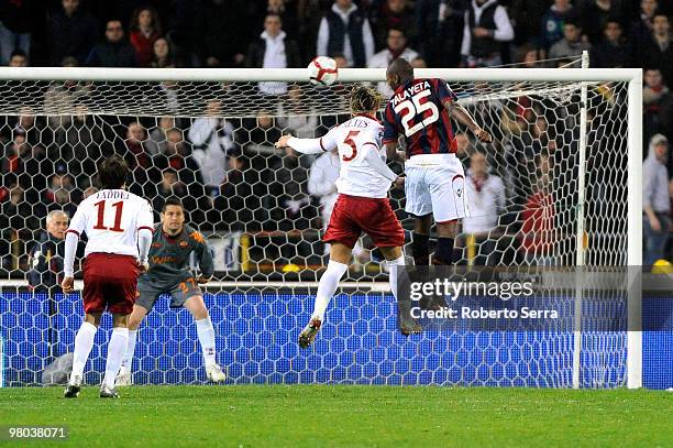 Marcelo Danubio Zalayeta of Bologna competes with Philippe Mexes of Roma during the Serie A match between Bologna FC and AS Roma at Stadio Renato...