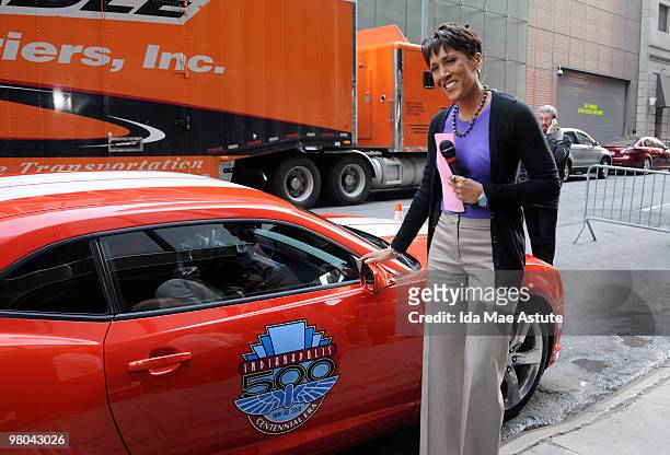 Robin Roberts will get to drive the pace car for the 2010 Indianapolis 500 auto race this Memorial Day Weekend. Indy champion Helio Castroveves...