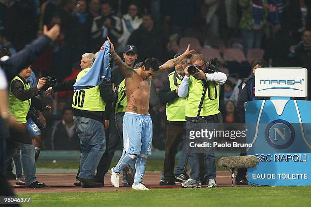 Ezequiel Lavezzi of SSC Napoli celebrates after scoring their third goal during the Serie A match between SSC Napoli and Juventus FC at Stadio San...