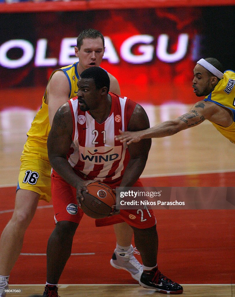 Olympiacos Piraeus vs Asseco Prokom - Euroleague Basketball Playoffs