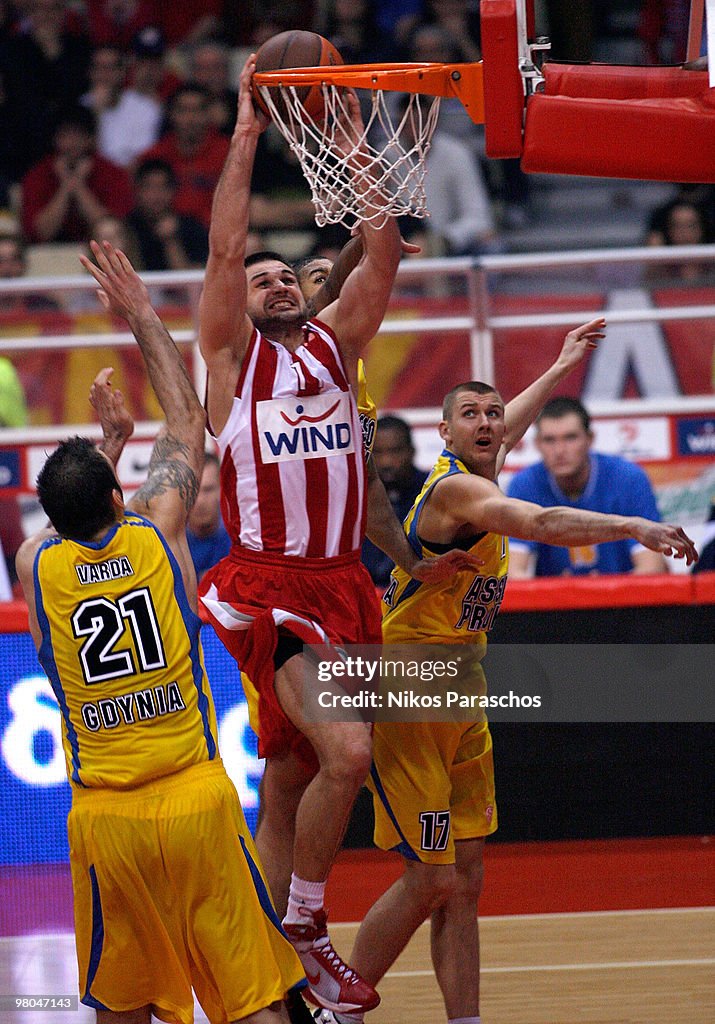 Olympiacos Piraeus vs Asseco Prokom - Euroleague Basketball Playoffs