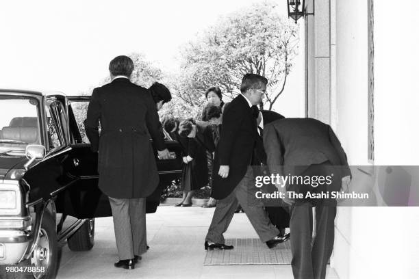 Prince Hitachi is seen on arrival at the residence of late Prince Takamatsu for the 100 days memorial ceremony of his death on May 13, 1987 in Tokyo,...