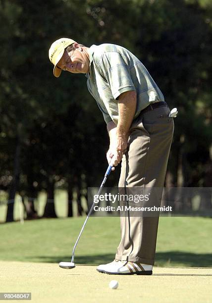 Fred Funk putts on the 10th green during the first round of the Chrysler Championship, Thursday, October 30 at Palm Harbor, Florida.