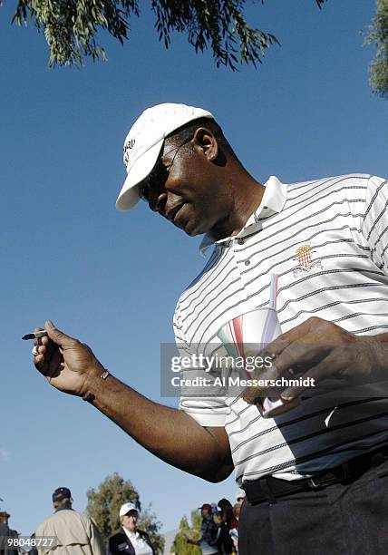 Dennis Haysbert competes in the PGA Tour's 45th Bob Hope Chrysler Classic Pro Am at Bermuda Dunes Coountry Club January 21, 2004.