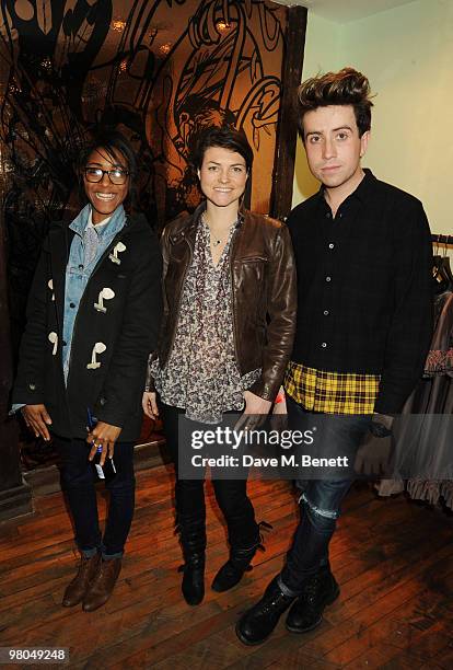 Remi Nicole, Holly Davidson and Nick Grimshaw attend the launch of the Pop Up Store at Whiteleys Shopping Centre on March 25, 2010 in London, England.