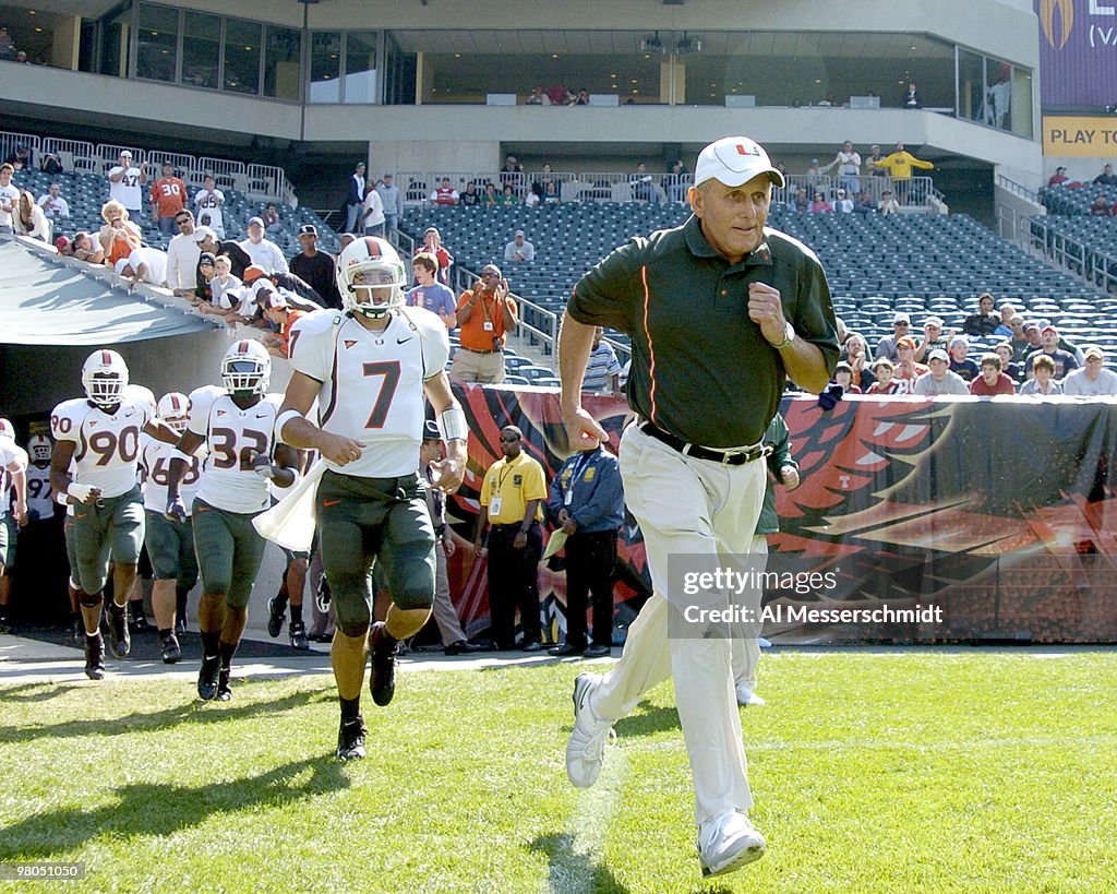 NCAA Football - Miami vs Temple - October 15, 2005