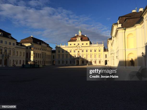 ludwigsburg schloss - ludwigsburgo stock pictures, royalty-free photos & images