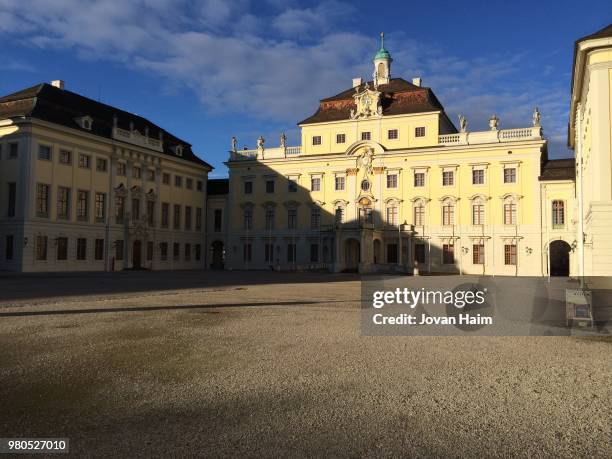 ludwigsburg schloss - ludwigsburgo stock pictures, royalty-free photos & images