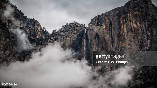 horsetail falls, yosemite national park, california, usa - horsetail falls stock pictures, royalty-free photos & images