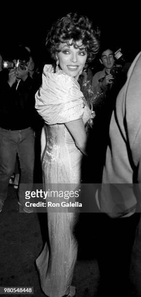 Joan Collins attends 11th Annual People's Choice Awards on March 14, 1985 at the Santa Monica Civic Auditorium in Santa Monica, California.