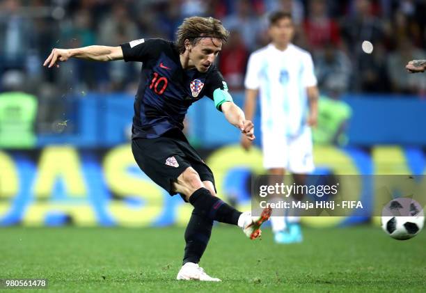 Luka Modric of Croatia scores his team's second goal during the 2018 FIFA World Cup Russia group D match between Argentina and Croatia at Nizhny...