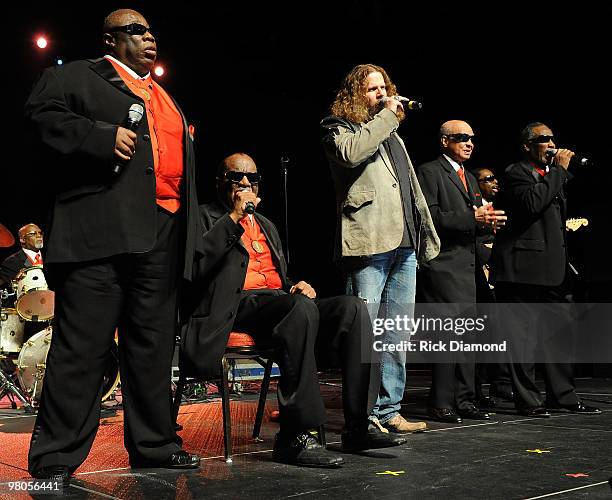 Honorees/Inductees Blind Boys of Alabama are joined by Honoree/Inductee Jamey Johnson to perform at the Alabama Music Hall of Fame's 13th Induction...