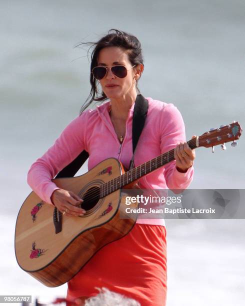 Courteney Cox Arquette is seen on the set of "Cougar Town" in Santa Monica on March 25, 2010 in Los Angeles, California.