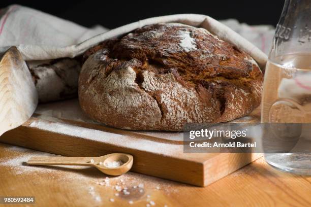 brot - brot stock pictures, royalty-free photos & images