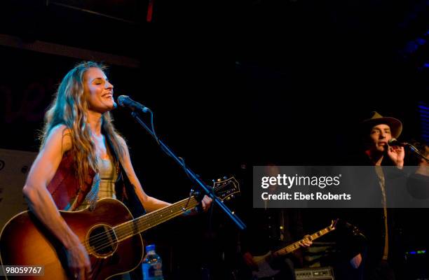 Emily Robison of The Court Yard Hounds and Jakob Dylan perform at Antone's during day two of SXSW Festival on March 18, 2010 in Austin, Texas.