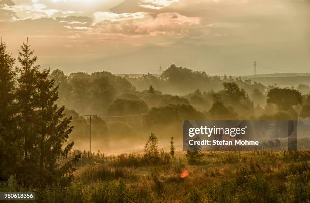 sonnenaufgang - sonnenaufgang stock pictures, royalty-free photos & images