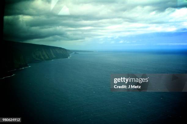 hawaii kona coast and volcano - kona coast imagens e fotografias de stock