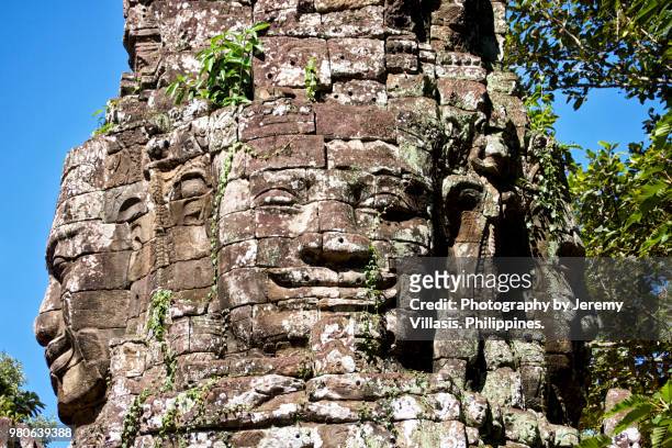gopura face tower, banteay kdei - jeremy chan stock pictures, royalty-free photos & images