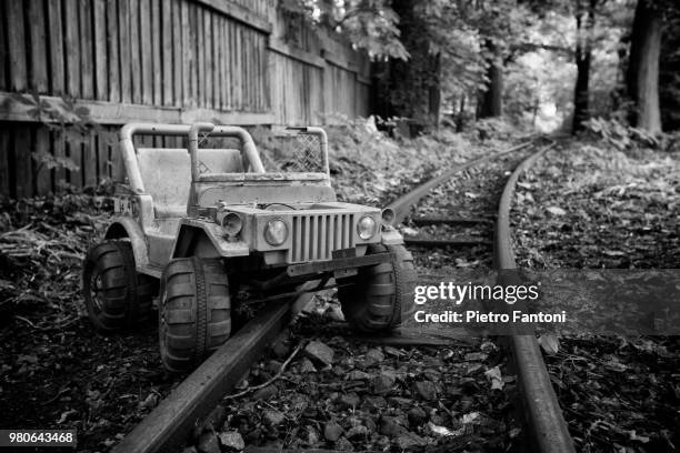spreepark - wrong vehicle - spreepark stock pictures, royalty-free photos & images