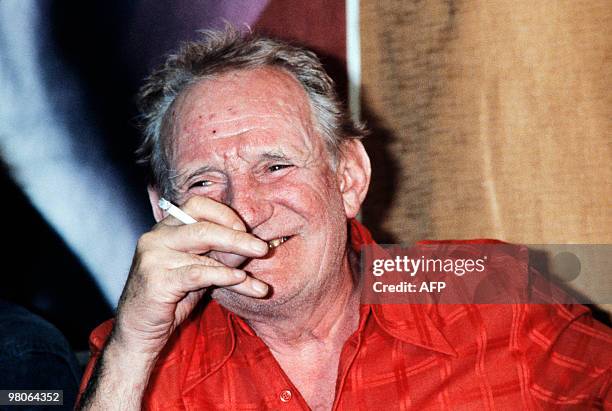 Actor Trevor Howard presents "Les années lumière" by Swiss director Alain Tanner during the 34th International Cannes Film Festival in Cannes on July...