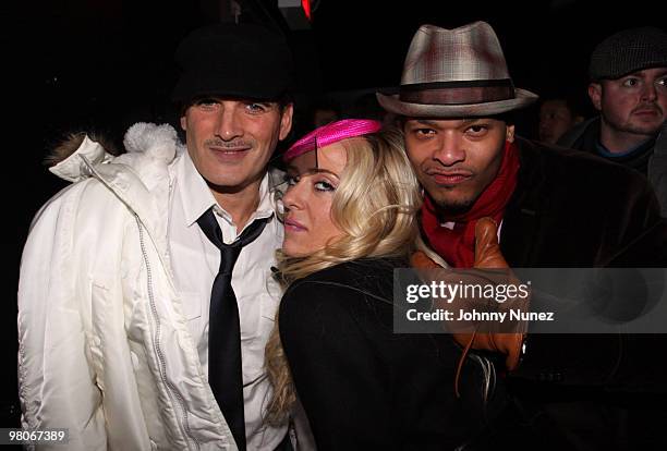 Phillip Bloch, Misfit Dior Kai, and guest attend the grand opening of Amnesia NYC on December 10, 2009 in New York City.