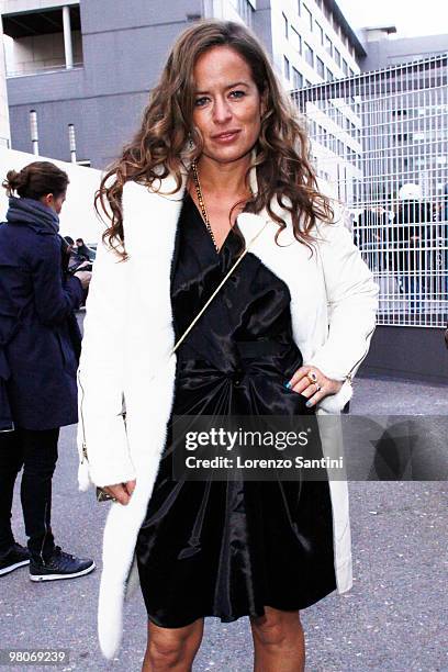 Jade Jagger arrives at the Lanvin Ready to Wear show as part of the Paris Womenswear Fashion Week Fall/Winter 2011 at Halle Freyssinet on March 5,...