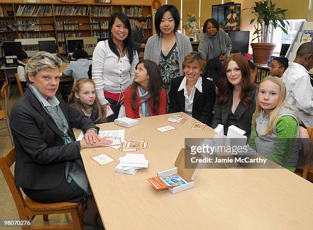 Cokie Roberts,Vice Chair of Save The Children,Randi Weingarten,President of the American Federation of Teachers and Julianne Moore with Save the...