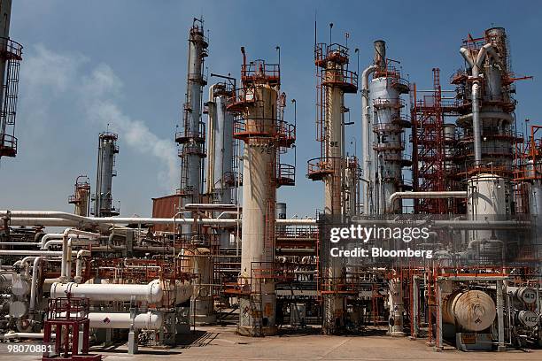 An area of the Petroleos Mexicanos Miguel Hidalgo oil refinery stands in Tula de Allende, Mexico, on Thursday, March 25, 2010. Pemex, Latin America's...