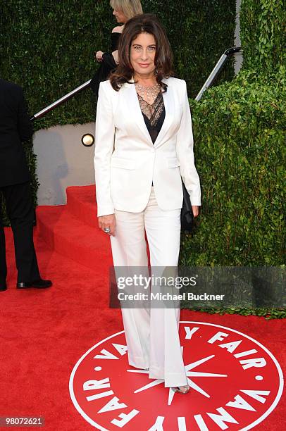 Producer Paula Wagner arrives at the 2010 Vanity Fair Oscar Party hosted by Graydon Carter held at Sunset Tower on March 7, 2010 in West Hollywood,...